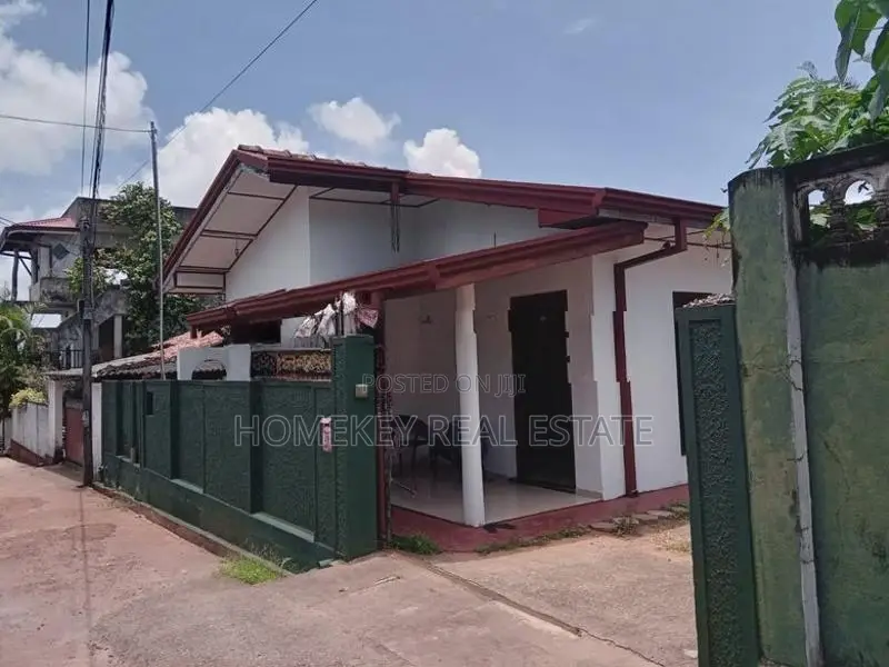 Wattala Enderamulla House for Sale