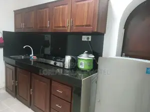 2 Bhk Furnished Bangalow in Short Stay Colombo 06