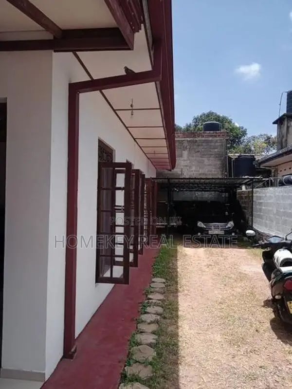 Wattala Enderamulla House for Sale