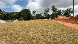 ගාල්ල නගරයට කරාපිටිය රෝහලට ලගින්ම බිම් කොටස්