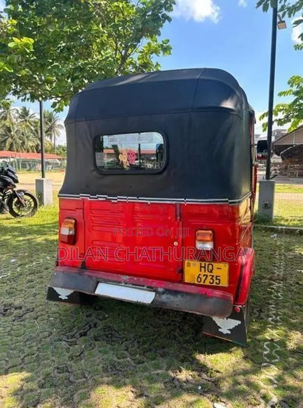 Bajaj RE 2 stroke 2004
