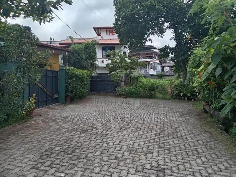 Premium Land for Sale Boralesgamuwa