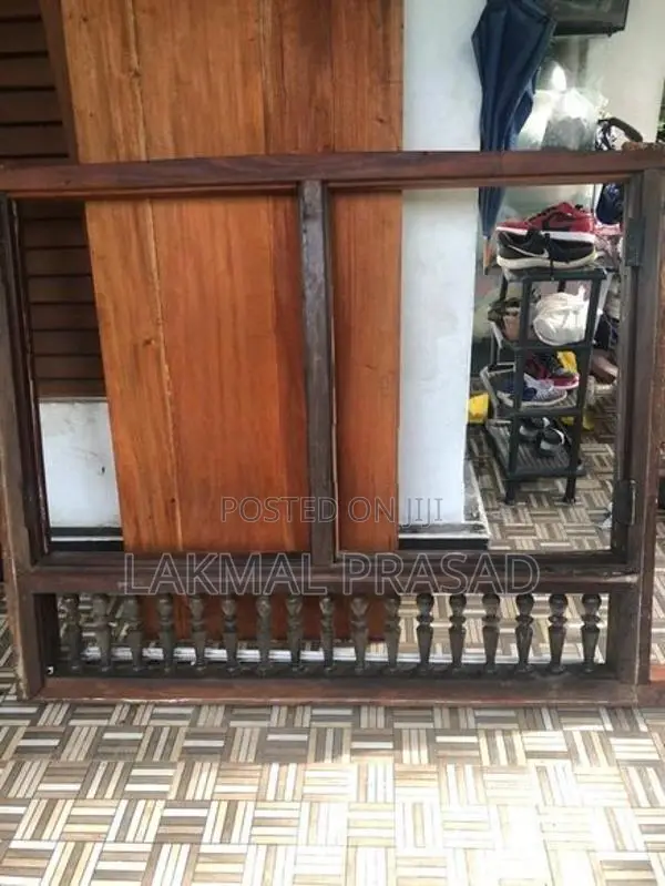 කොස් ජනේලය