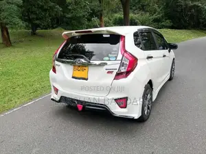 Honda Fit Gp5 L Package 2015