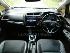 Honda Fit Gp5 L Package 2015