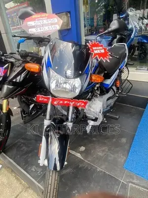Bajaj CT100 2026