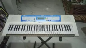 Yamaha Keyboard