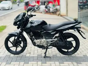 Bajaj Pulsar 150 2021