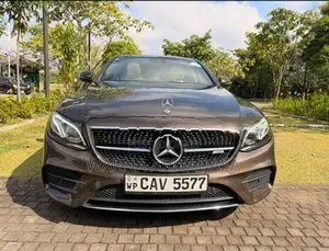 Mercedes Benz E200 AMG Line 2016