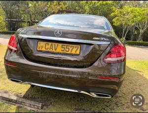 Mercedes Benz E200 AMG Line 2016