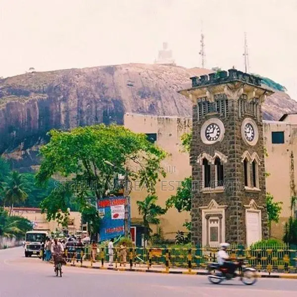කුරුණෑගල -පොතුහැර සින්නක්කර ඉඩමක්