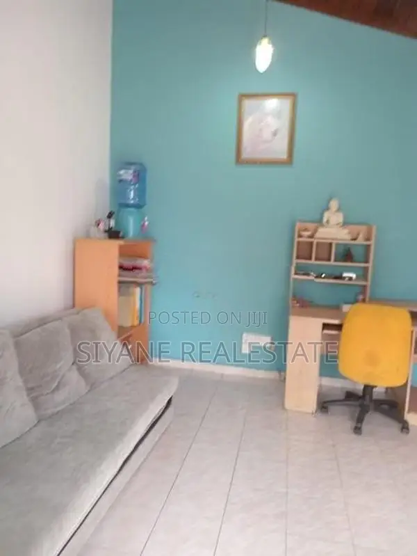 2-Storey House For Sale in Kotte Thalawathugoda