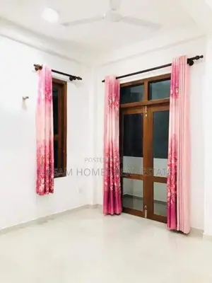 Piliyandala Elegant 2 Storey House with Rooftop and Paddy Field View