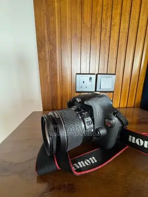 Canon Rebel T5 Model