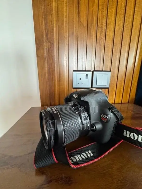 Canon Rebel T5 Model
