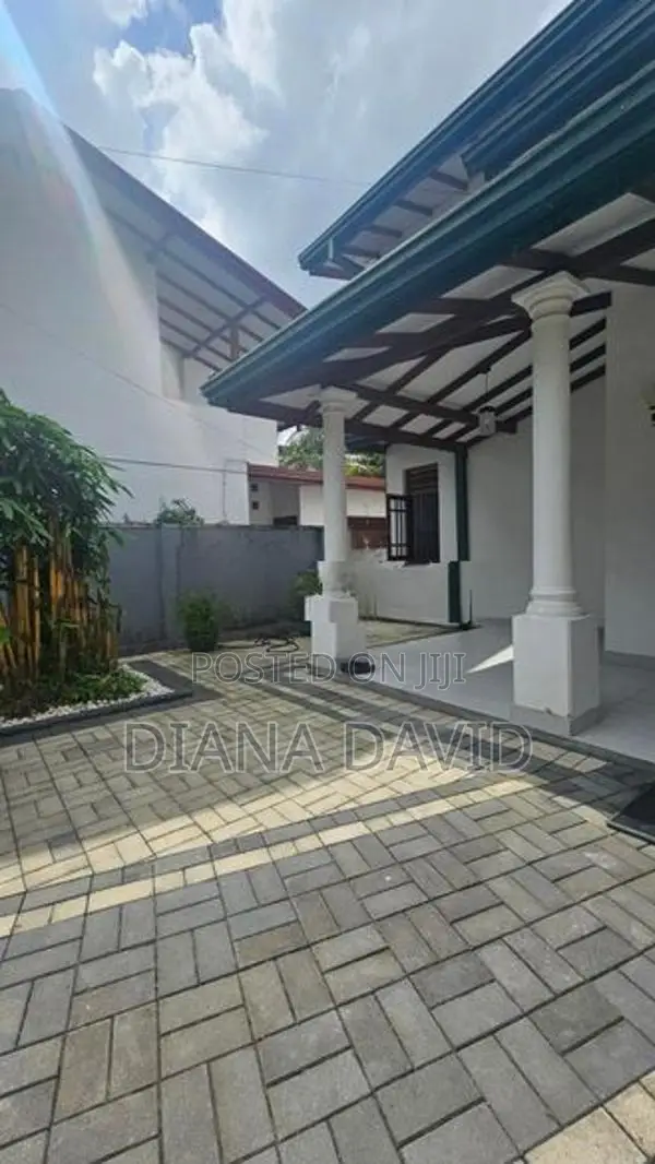 Luxury Two Storey House for Sale Homagama