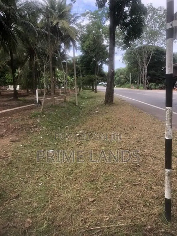 නාරම්මල නේවාසික බිම් කොටස්