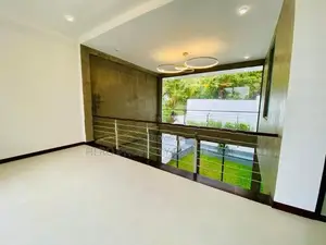 HJS159 - Stunning Luxury House for Sale in Kadawatha