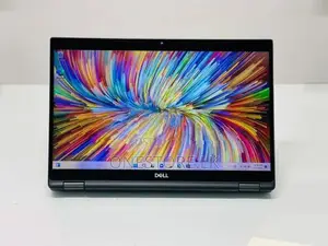 latitude 7389 Rotatable i7 7th Gen 2 in1 Touch UHD Graphics