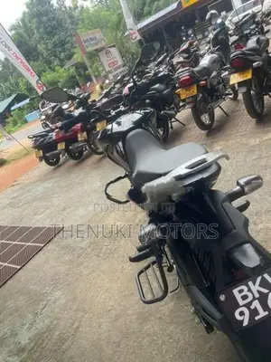 Bajaj Pulsar N160 2025