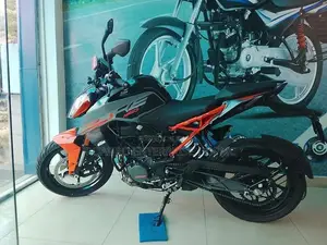 KTM Duke 160 2026