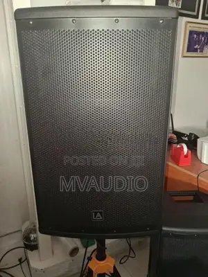 Powered Speaker