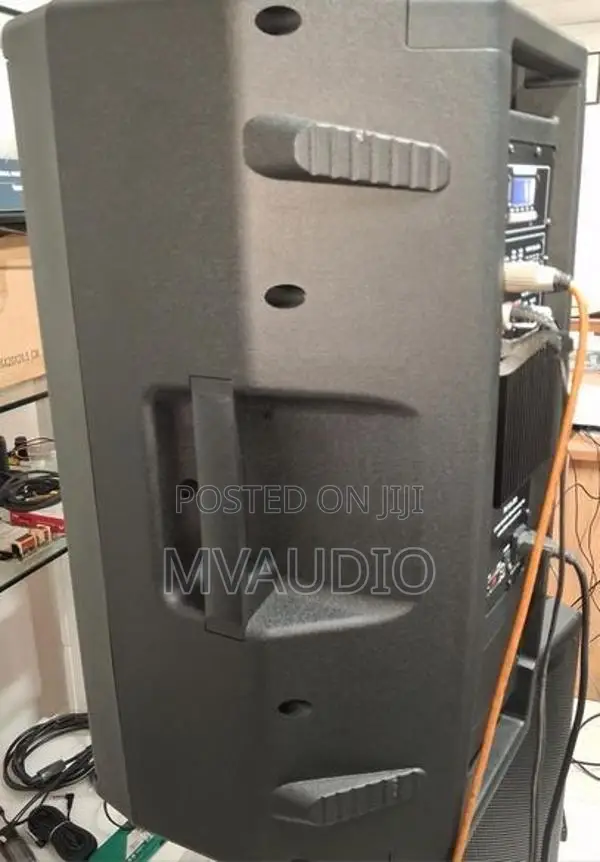 Powered Speaker