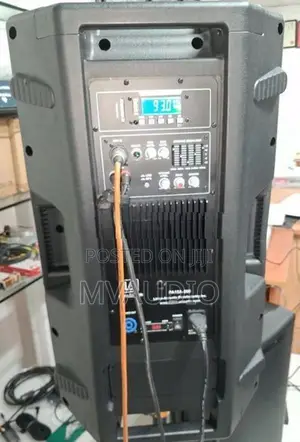Powered Speaker