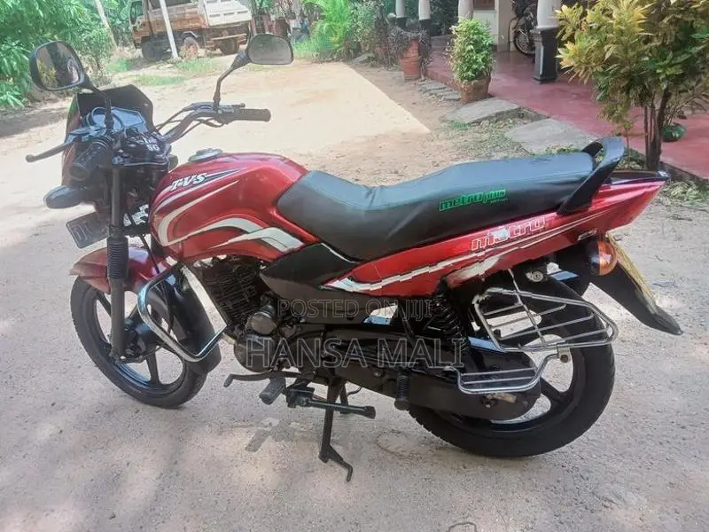 TVS Metro 2016