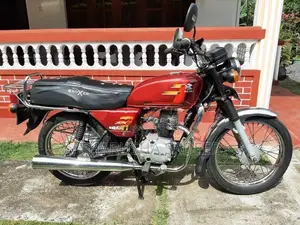 Bajaj Boxer 2004
