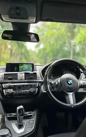 BMW 318i 2018