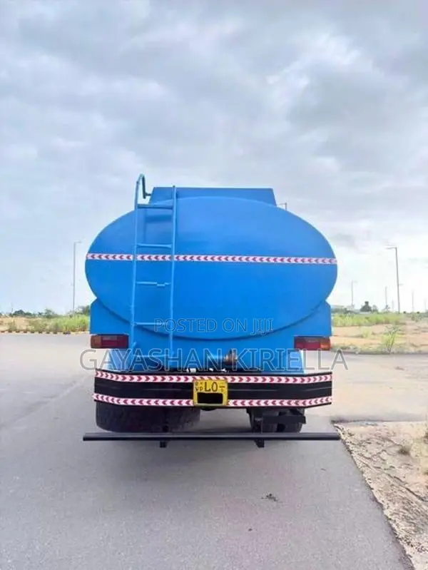 Tata Ultra Water Bowser 2019