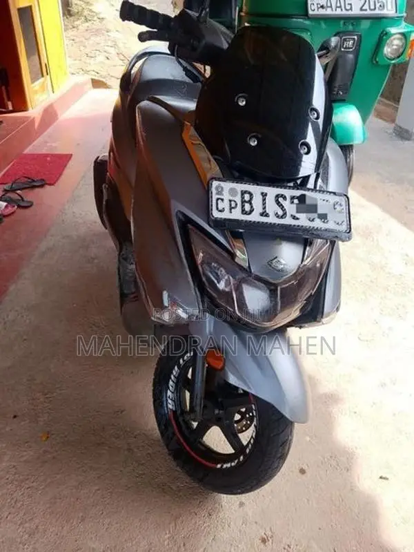 Suzuki Burgman 125 2nd owner 2020