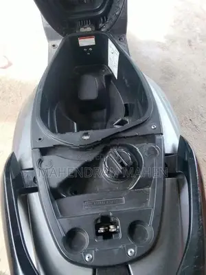 Suzuki Burgman 125 2nd owner 2020