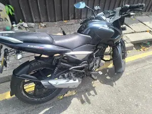 Bajaj Pulsar 135 LS 2011