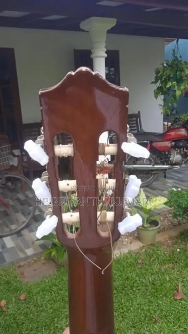 Yamaha classical guitar