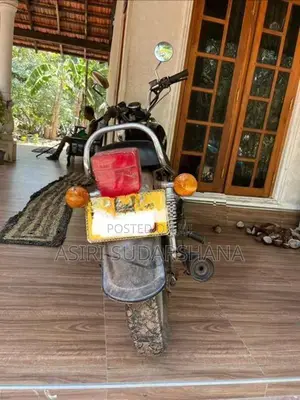 Suzuki GN 125 2001