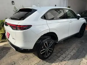 Honda Vezel Z Premium 4 Way 2025