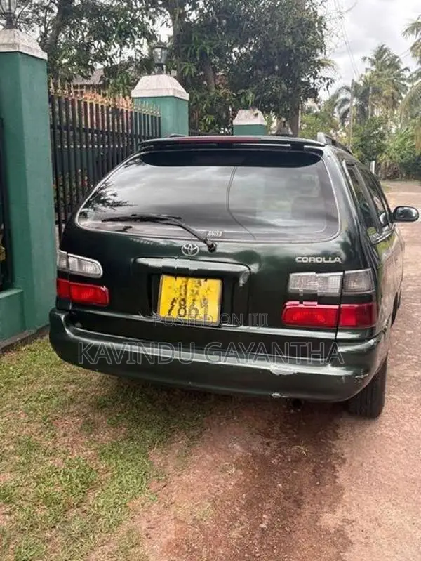 Toyota Corolla CE 106 1998