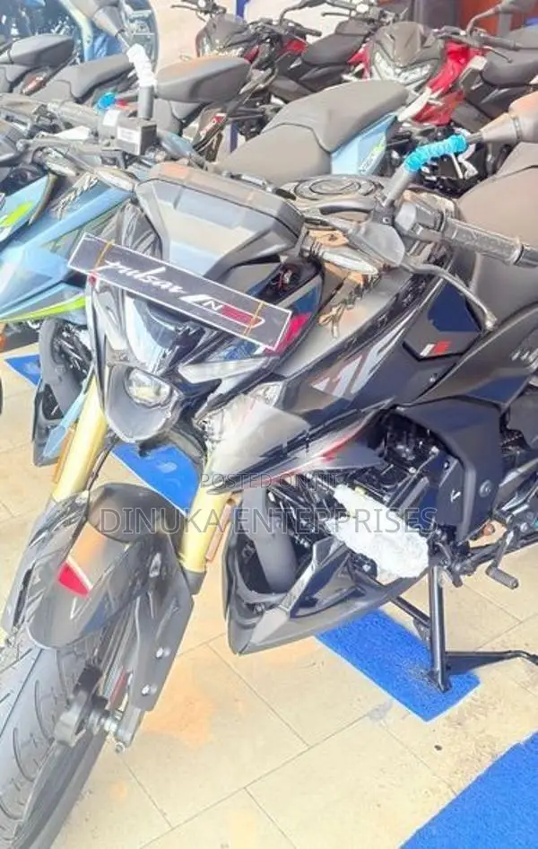 Bajaj Pulsar N160 Premium 2026