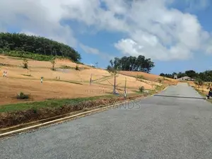 නේවාසික බිම් කොටස් - කලුතර
