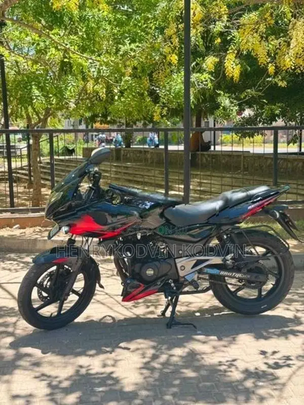 Bajaj Pulsar NS200 2012