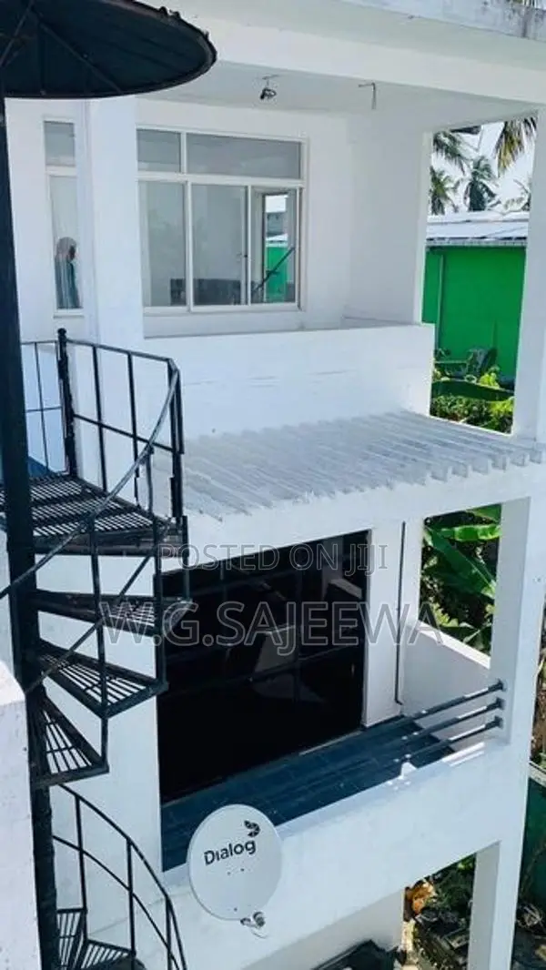 Fully Furnished Luxury house rent in Katunayake