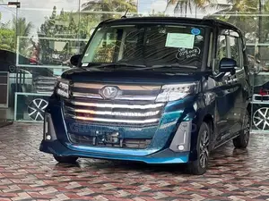 Toyota Roomy 2023