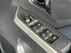 Toyota Roomy 2023