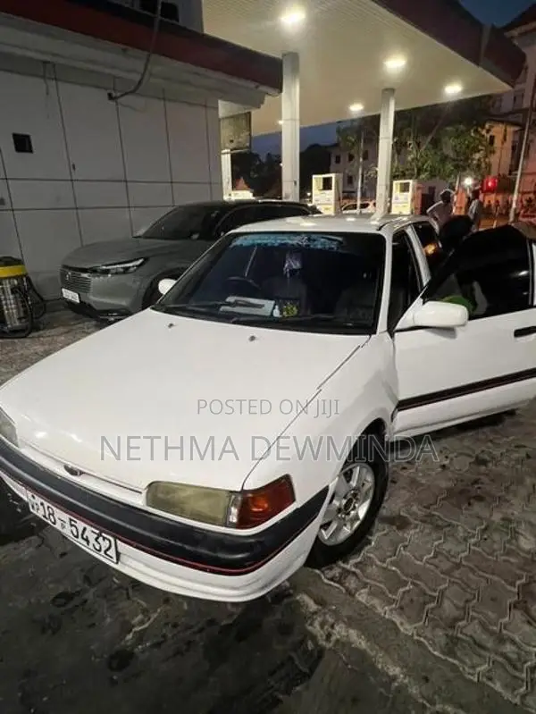 Mazda 3 1992