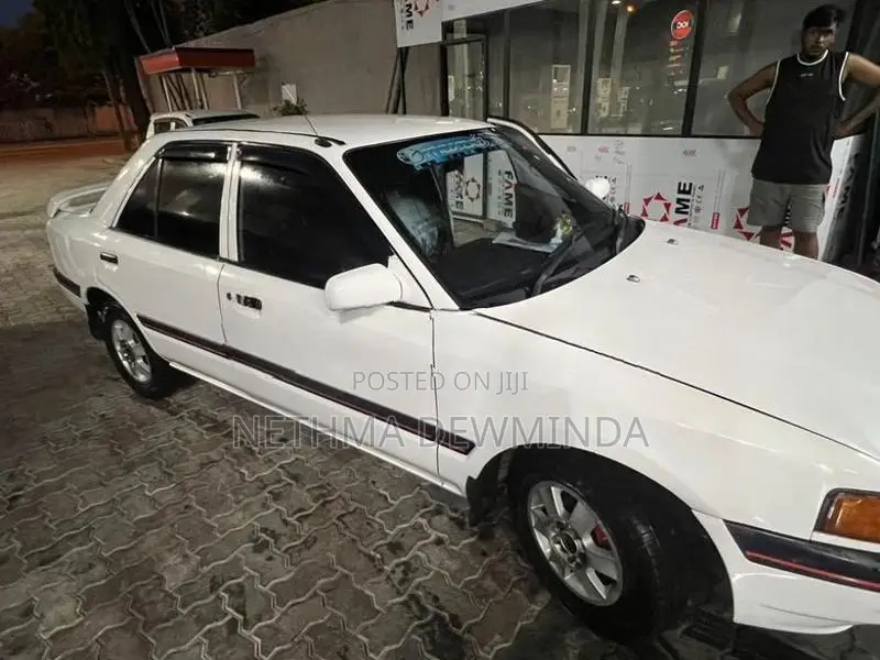 Mazda 3 1992