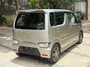 Suzuki Wagon R Stingray Turbo 2023
