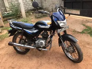Bajaj CT100 2012