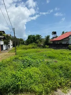 Prime 55.7-Perch Land for Sale in Nawala